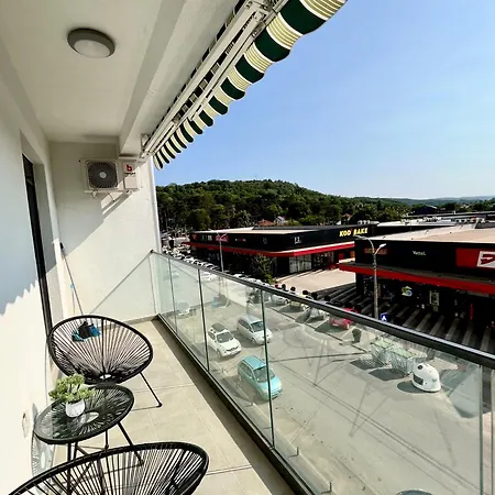 Kalamata Apartman, K Kompleks Jagodina Trnava (Jagodina)